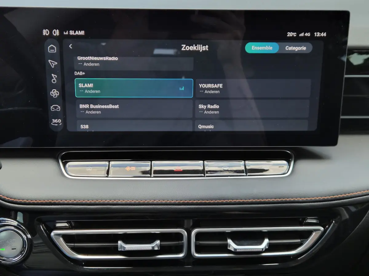 1.5 Luxury / Fabrieksgarantie tot 12-2032<150.000 km / Stuur- & Stoelverwarming / Elektrische achterklep / Rondomzicht camera / Apple Carplay Android Auto / Adaptief cruise control / Draadlo