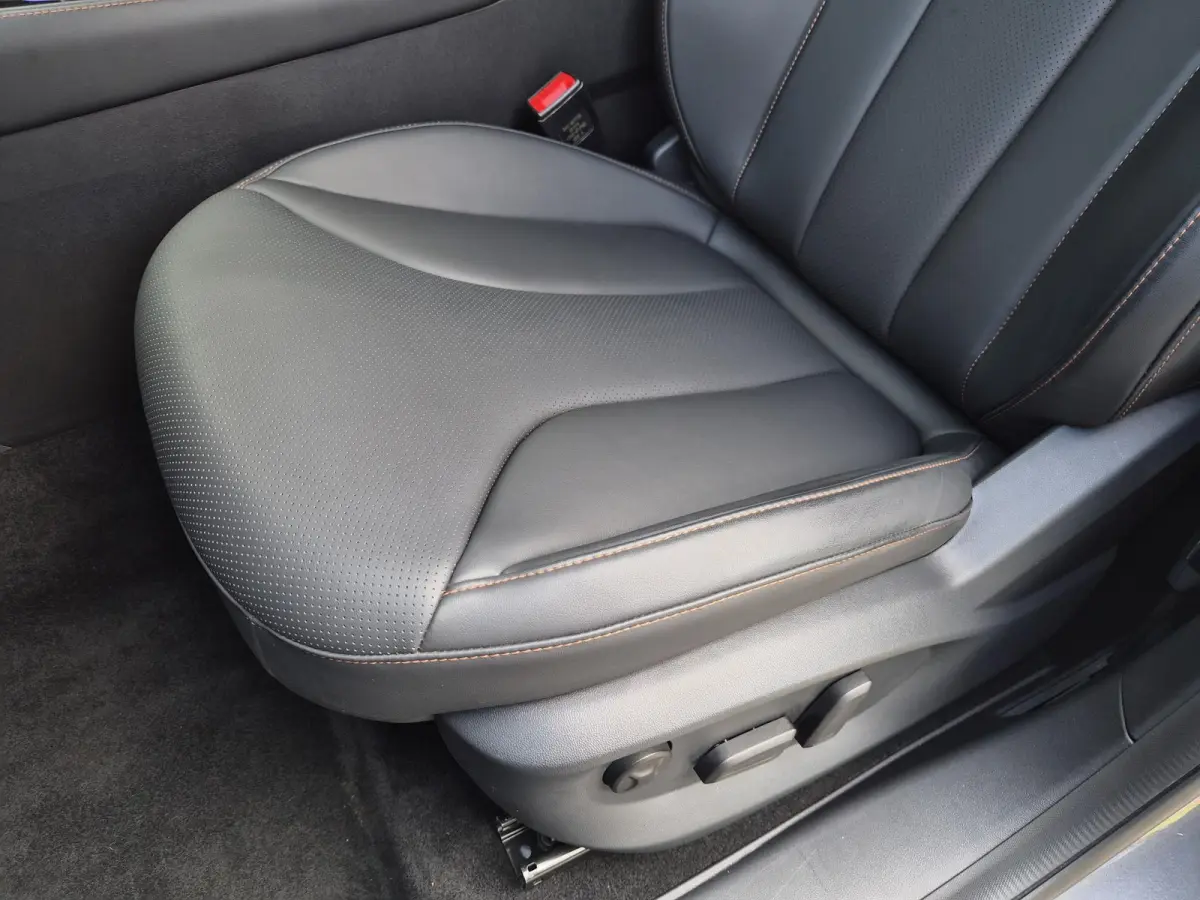 1.5 Luxury / Fabrieksgarantie tot 12-2032<150.000 km / Stuur- & Stoelverwarming / Elektrische achterklep / Rondomzicht camera / Apple Carplay Android Auto / Adaptief cruise control / Draadlo