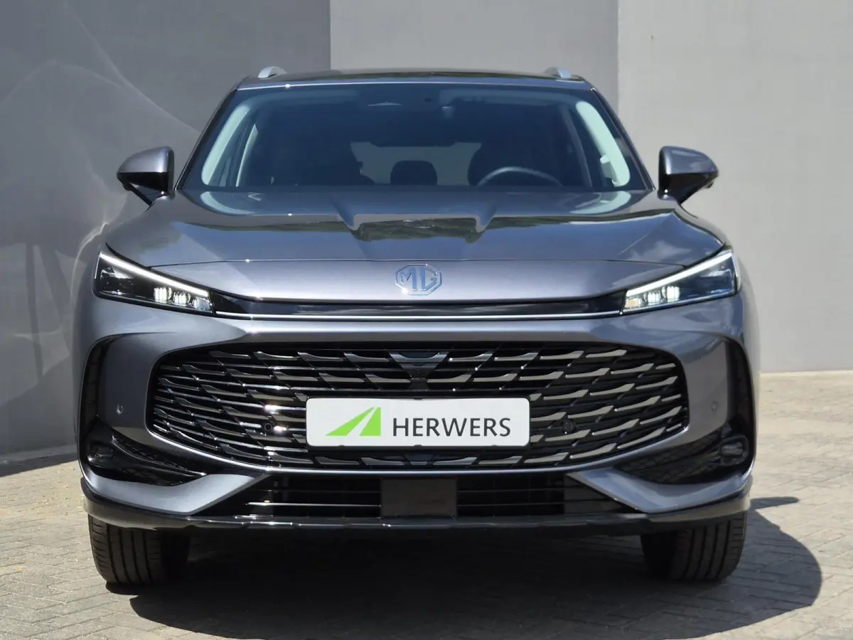 1.5 Luxury / Fabrieksgarantie tot 12-2032<150.000 km / Stuur- & Stoelverwarming / Elektrische achterklep / Rondomzicht camera / Apple Carplay Android Auto / Adaptief cruise control / Draadlo