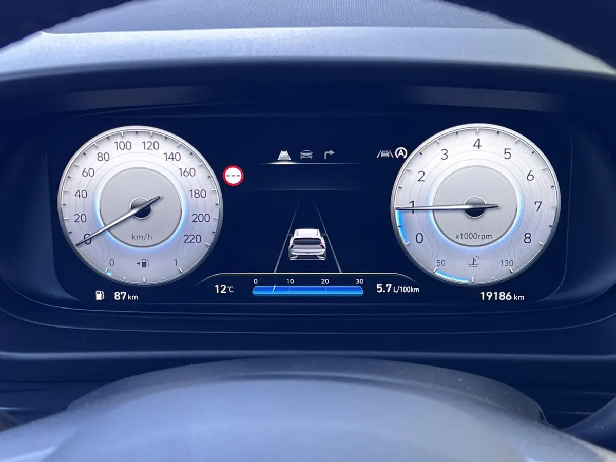 1.0 T-GDI Comfort / Dealer onderhouden / Navigatie / Airco / Apple Carplay  Android /