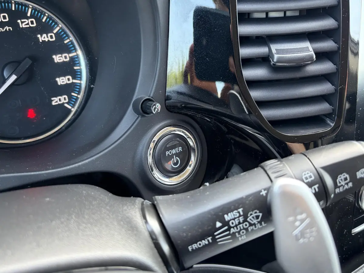 2.4 PHEV Intense / Trekhaak ( 1500 kg ) / Apple Carplay/Android Auto / Cruise control / | Apple Carplay/Android Auto | Comfort-tec synthetisch lederen bekleding | LED koplampen