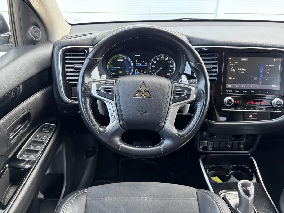 2.4 PHEV Intense / Trekhaak ( 1500 kg ) / Apple Carplay/Android Auto / Cruise control / | Apple Carplay/Android Auto | Comfort-tec synthetisch lederen bekleding | LED koplampen