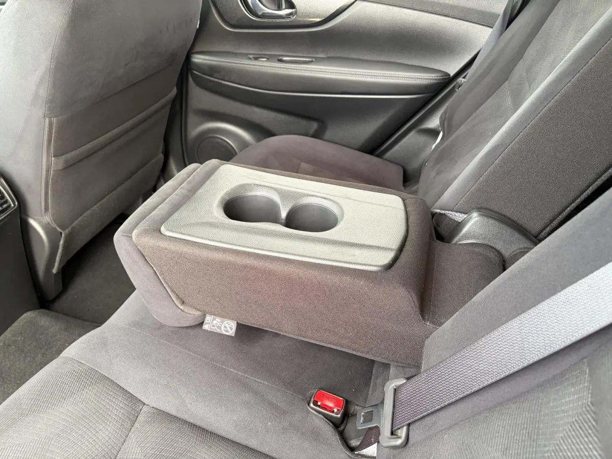 1.6 DIG-T N-Connecta / Trekhaak (  1800 kg ) / Airco (automatisch) / Cruise control /