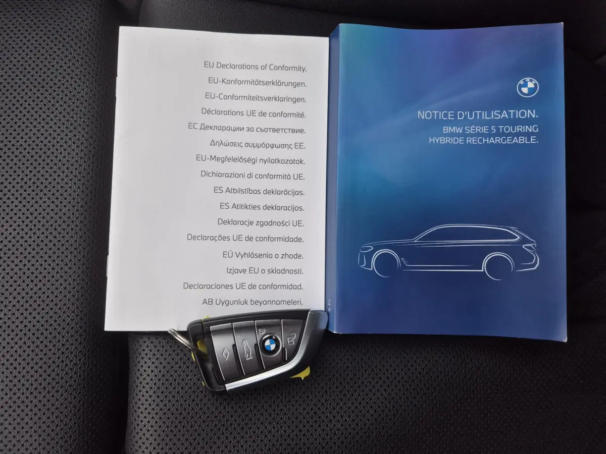 530e xDrive Business Edition Plus / Accu SOH 98% / Drie fase laden / Apple Carplay Android Auto / Trekgewicht 2000 kg / Elektrische achterklep / Achteruitrijcamera / Cruise control / Keyless