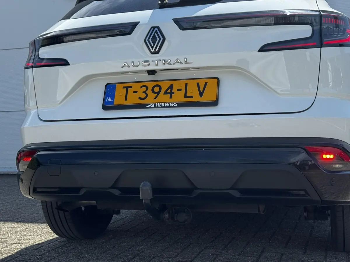 1.2 mild hybrid advanced 130 techno / Apple Carplay & Android Auto / Keyless / 19'' Lichtmetalen Velgen / Navigatie