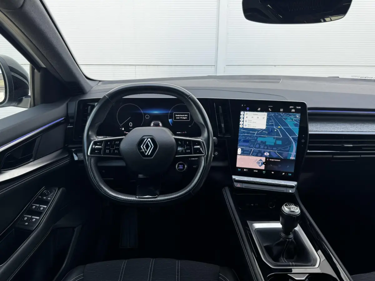 1.2 mild hybrid advanced 130 techno / Apple Carplay & Android Auto / Keyless / 19'' Lichtmetalen Velgen / Navigatie