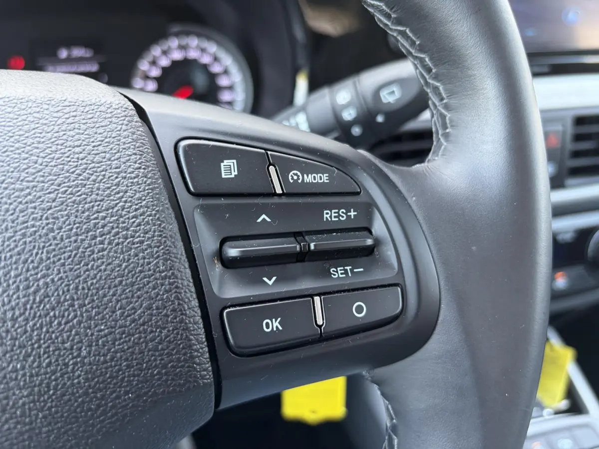1.0 Premium / Airco / Apple Carplay/Android Auto / Cruise control /