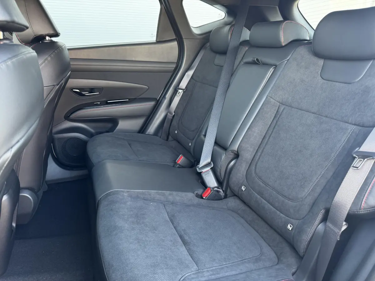 1.6 T-GDI PHEV N Line Business | Nieuw uit voorraad leverbaar / Stoel & Stuur Verwarming / Krell Audio / Achteruitrij Camera / Navigatie / Keyless /