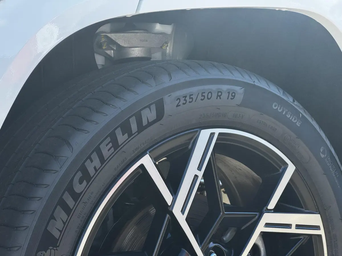 1.6 T-GDI PHEV N Line Business | Nieuw uit voorraad leverbaar / Stoel & Stuur Verwarming / Krell Audio / Achteruitrij Camera / Navigatie / Keyless /