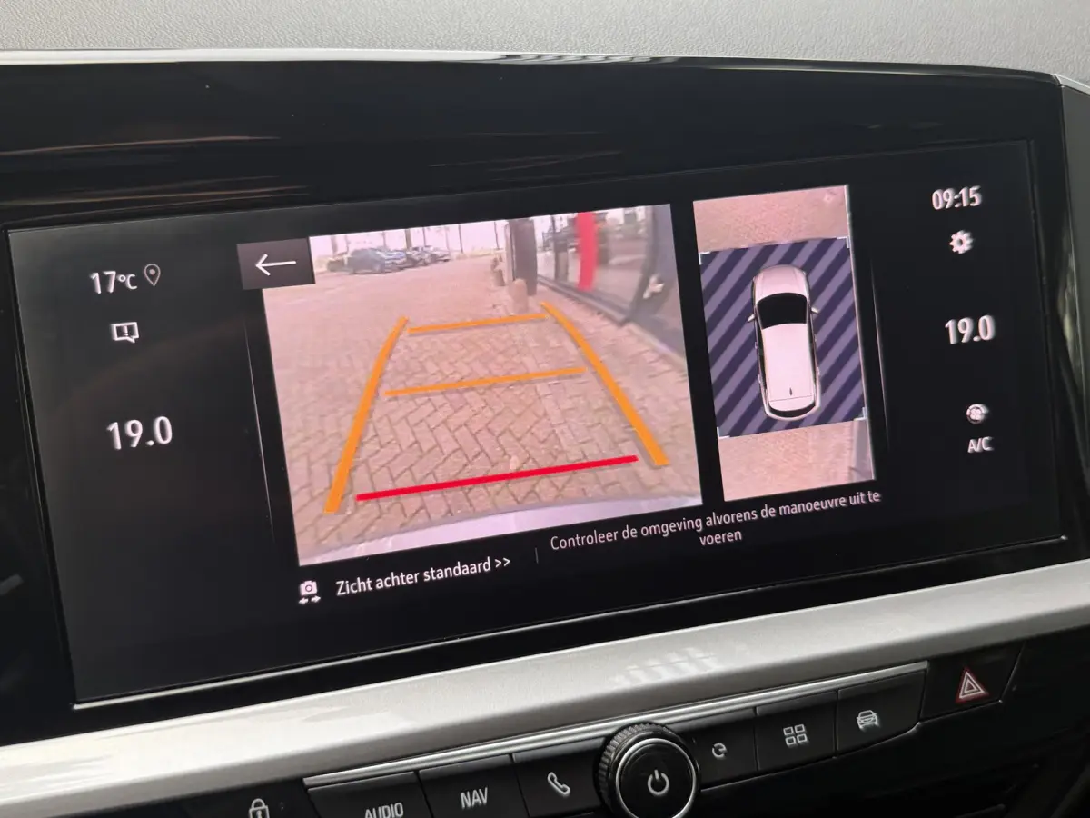 1.6 Turbo Plug-In Hybrid GS | Navigatie | PDC + Camera | Stoel/stuurverwarming | ECC | CarPlay |