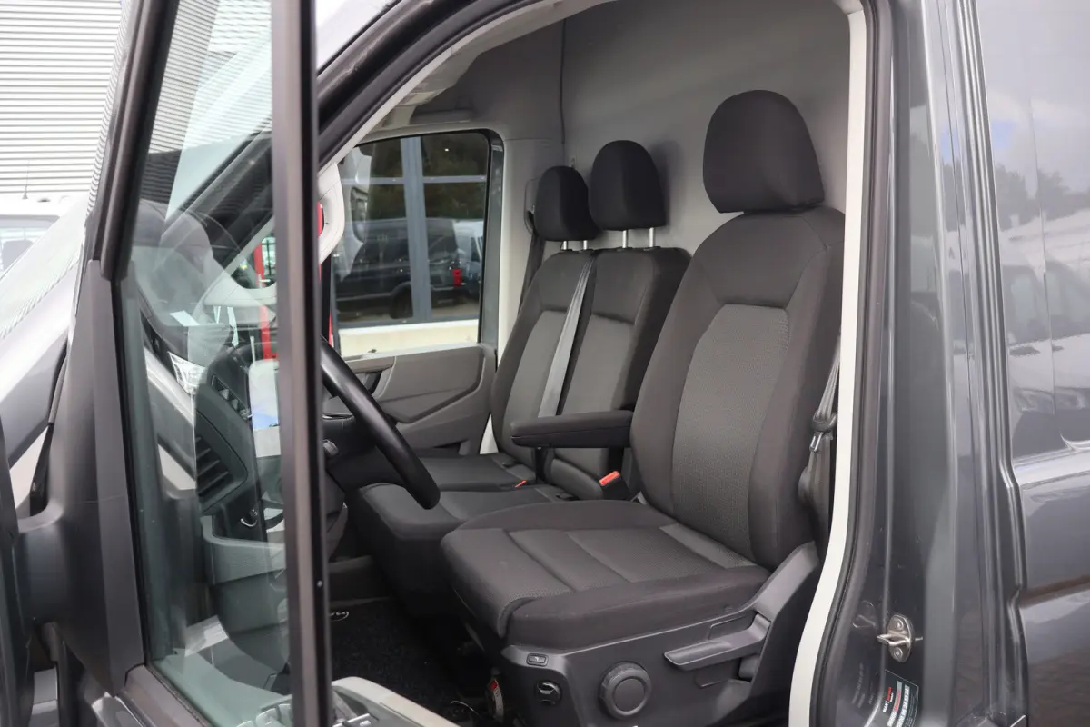 3.180 L4 H3 Automaat Led Navigatie Massagestoel