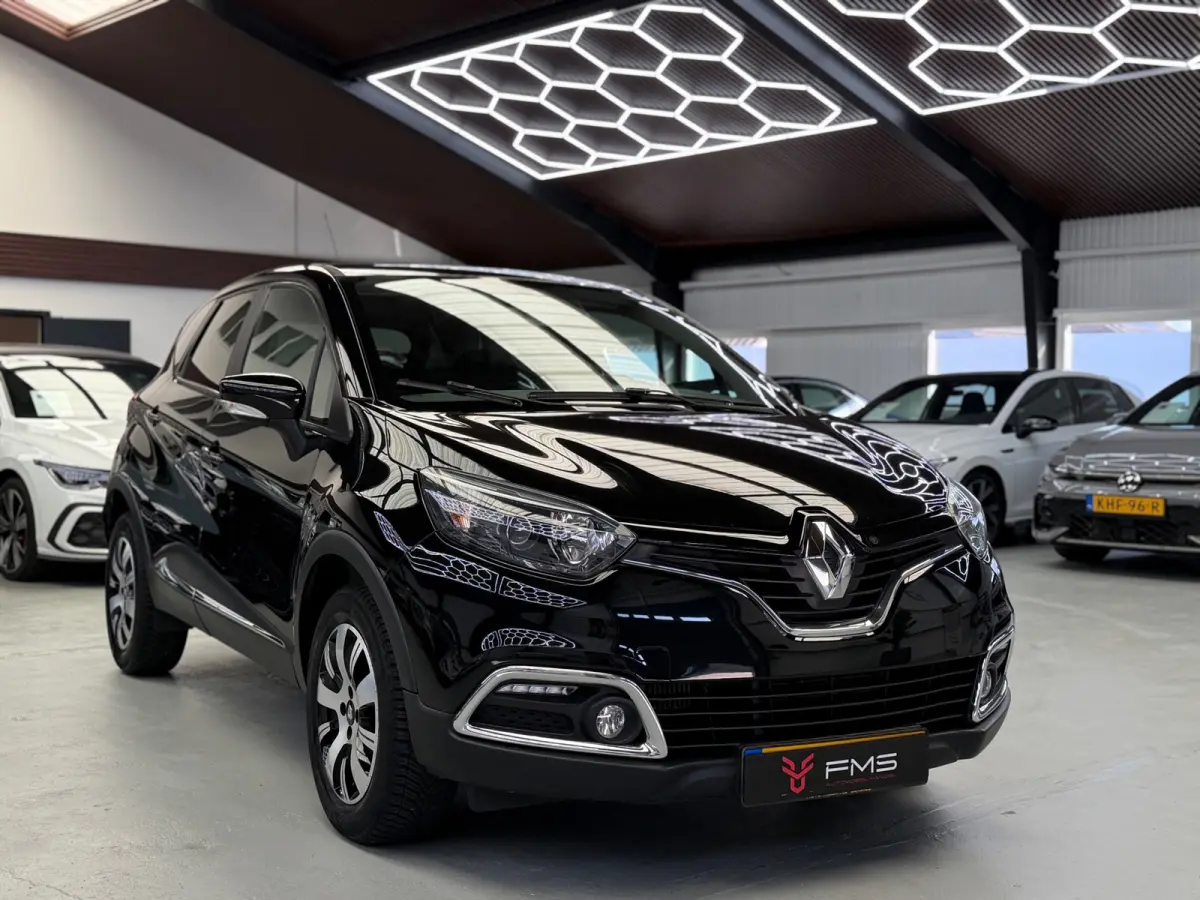 Captur TCe Expression Bluetooth