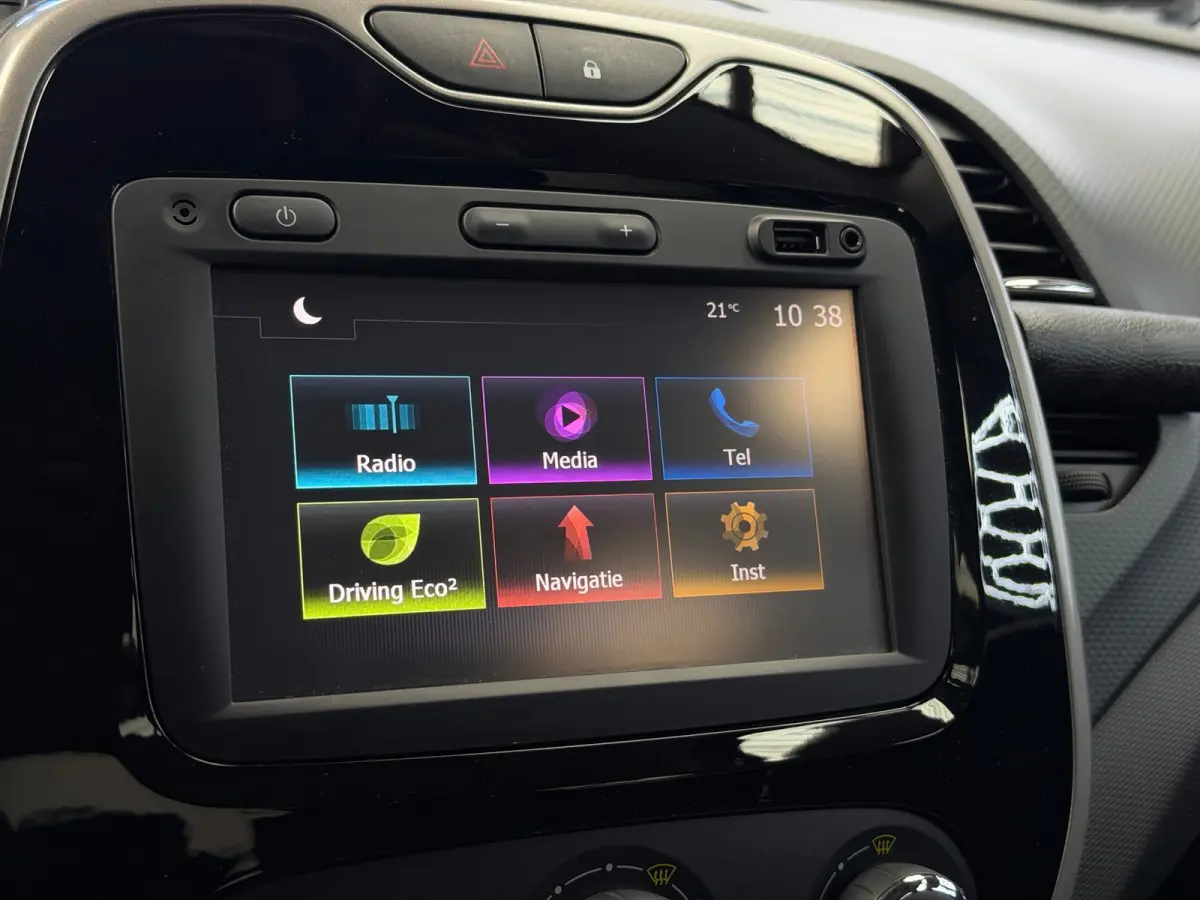 Captur TCe Expression Bluetooth