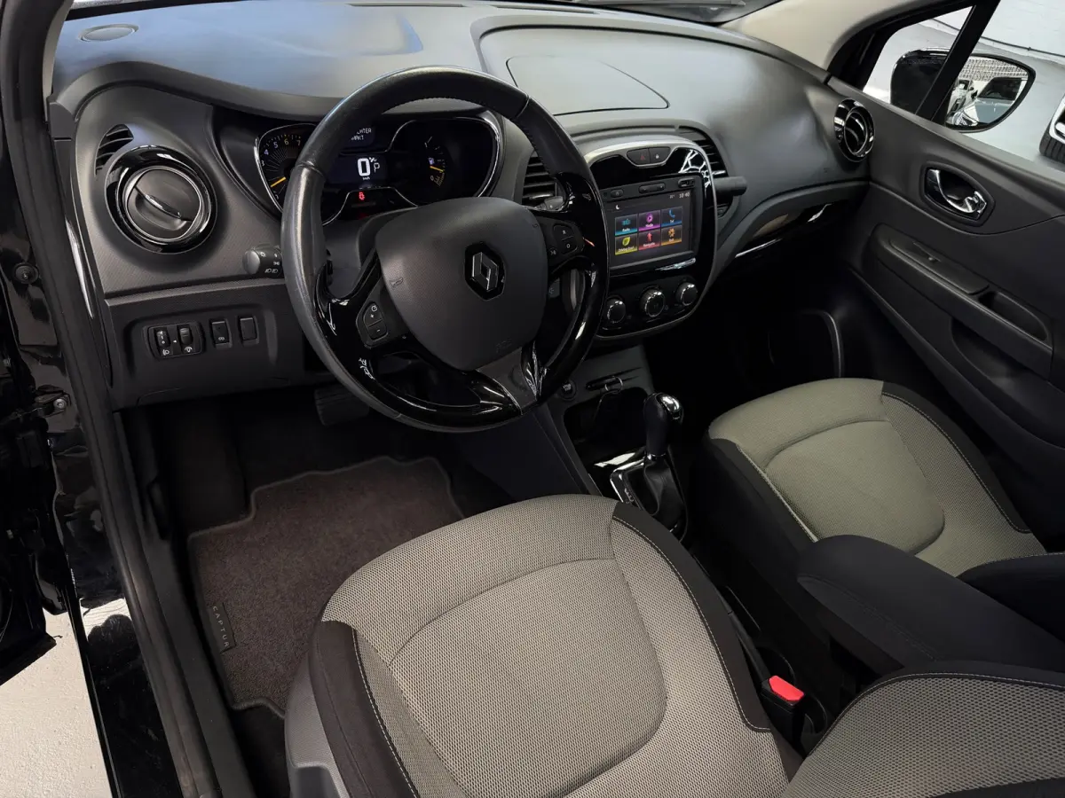 Captur TCe Expression Bluetooth