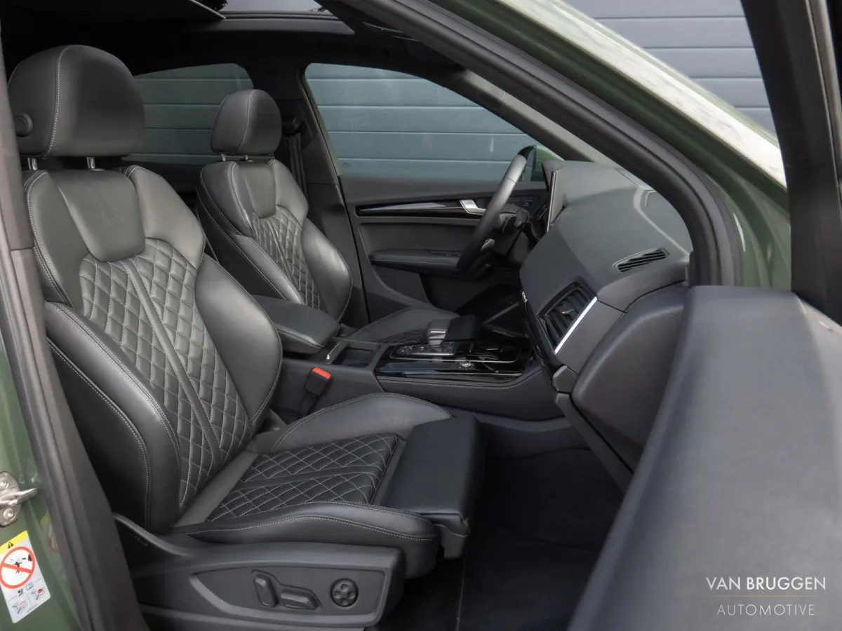 55 TFSI e S-Line Pano RS-Stoelen Luchtv Trekhaak B&O 360 BTW