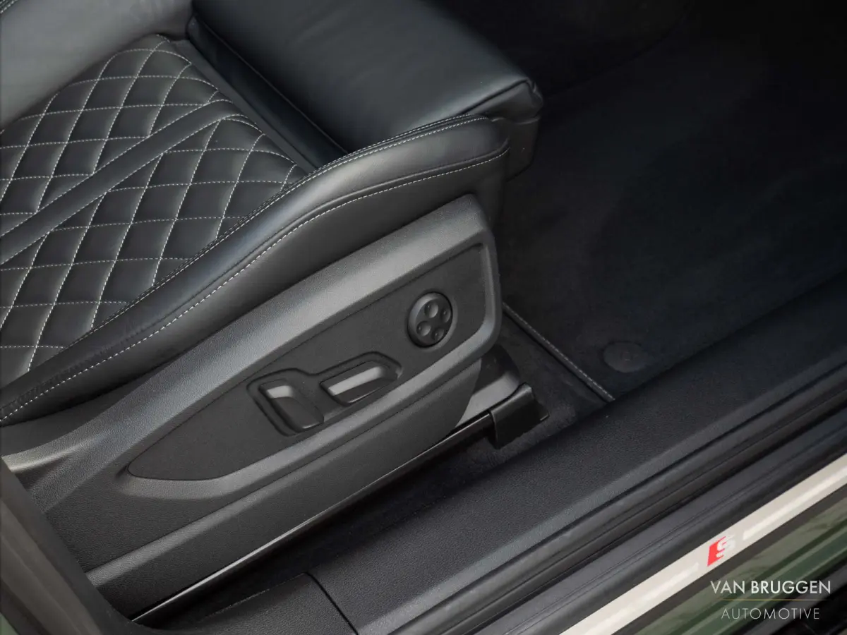 55 TFSI e S-Line Pano RS-Stoelen Luchtv Trekhaak B&O 360 BTW