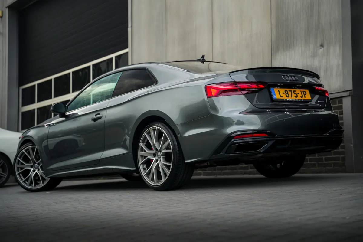 45 TFSI 266 pk Quattro S Edition 2 x S-Line / BTW-Auto/ Matrix-Led/ RS-Stoelen/ Stoel.Verw/ Head-Up/ 360-Camera/ Carbon/ 20'' LMV