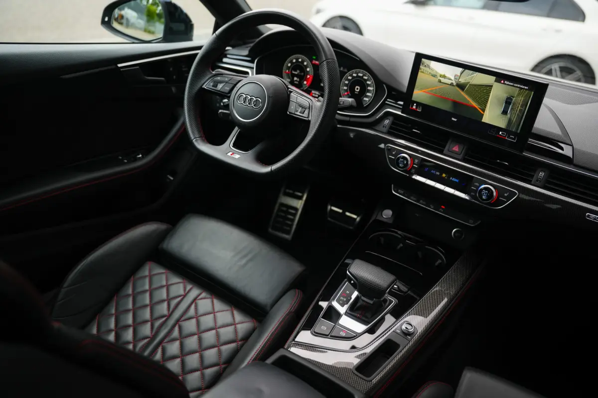 45 TFSI 266 pk Quattro S Edition 2 x S-Line / BTW-Auto/ Matrix-Led/ RS-Stoelen/ Stoel.Verw/ Head-Up/ 360-Camera/ Carbon/ 20'' LMV