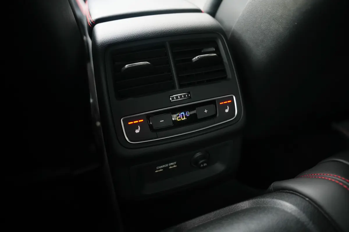 45 TFSI 266 pk Quattro S Edition 2 x S-Line / BTW-Auto/ Matrix-Led/ RS-Stoelen/ Stoel.Verw/ Head-Up/ 360-Camera/ Carbon/ 20'' LMV