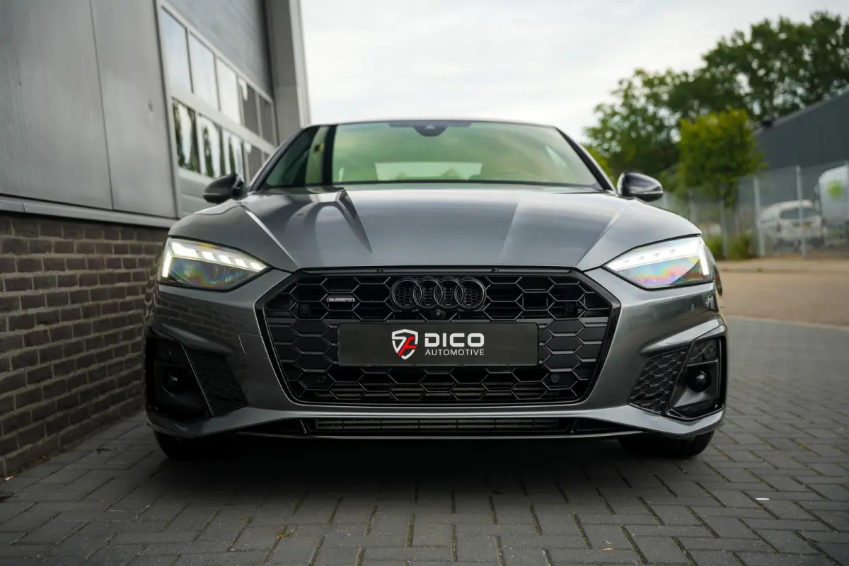 45 TFSI 266 pk Quattro S Edition 2 x S-Line / BTW-Auto/ Matrix-Led/ RS-Stoelen/ Stoel.Verw/ Head-Up/ 360-Camera/ Carbon/ 20'' LMV
