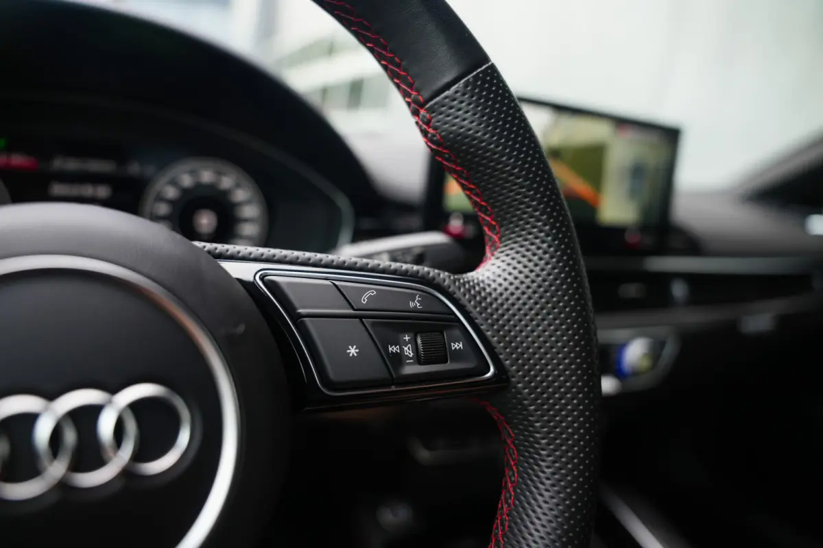 45 TFSI 266 pk Quattro S Edition 2 x S-Line / BTW-Auto/ Matrix-Led/ RS-Stoelen/ Stoel.Verw/ Head-Up/ 360-Camera/ Carbon/ 20'' LMV