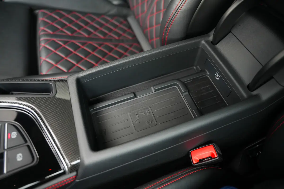 45 TFSI 266 pk Quattro S Edition 2 x S-Line / BTW-Auto/ Matrix-Led/ RS-Stoelen/ Stoel.Verw/ Head-Up/ 360-Camera/ Carbon/ 20'' LMV