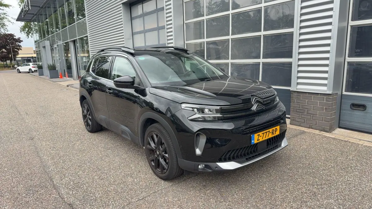 1.2 Hybrid 136 ë-Series