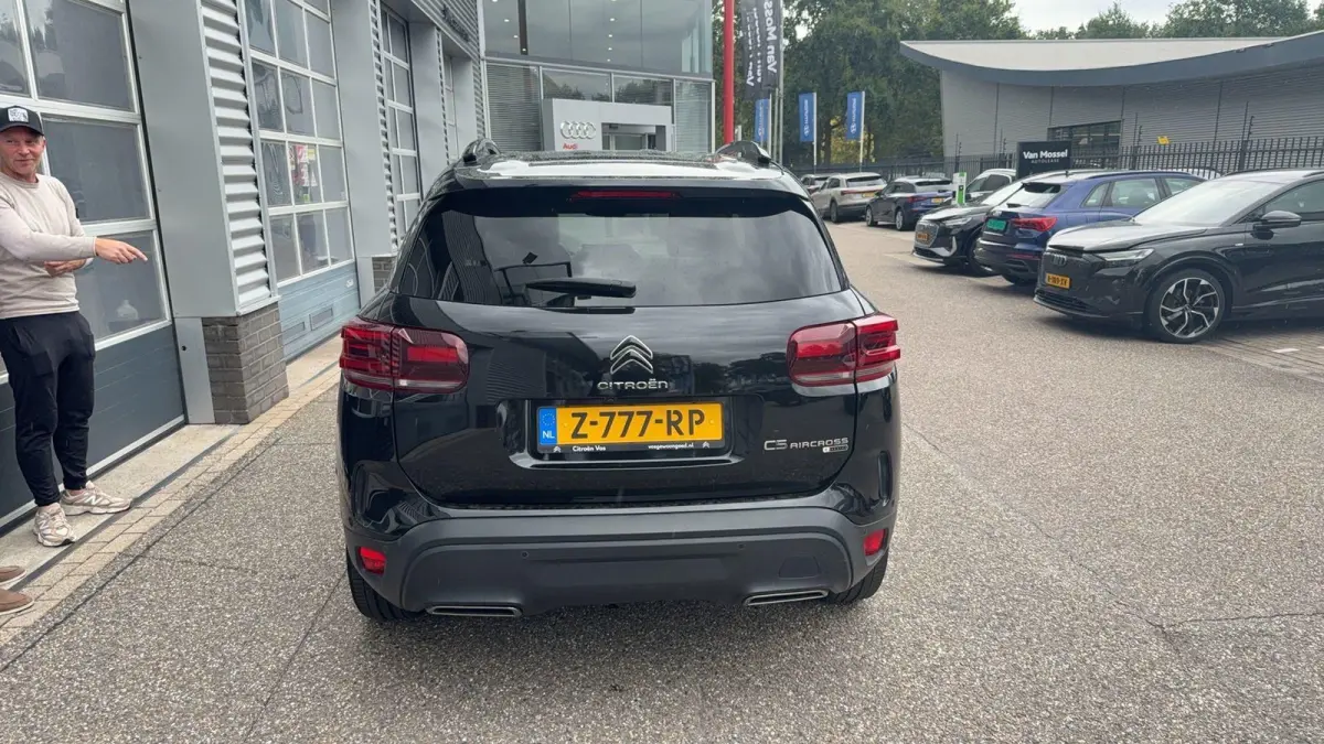 1.2 Hybrid 136 ë-Series