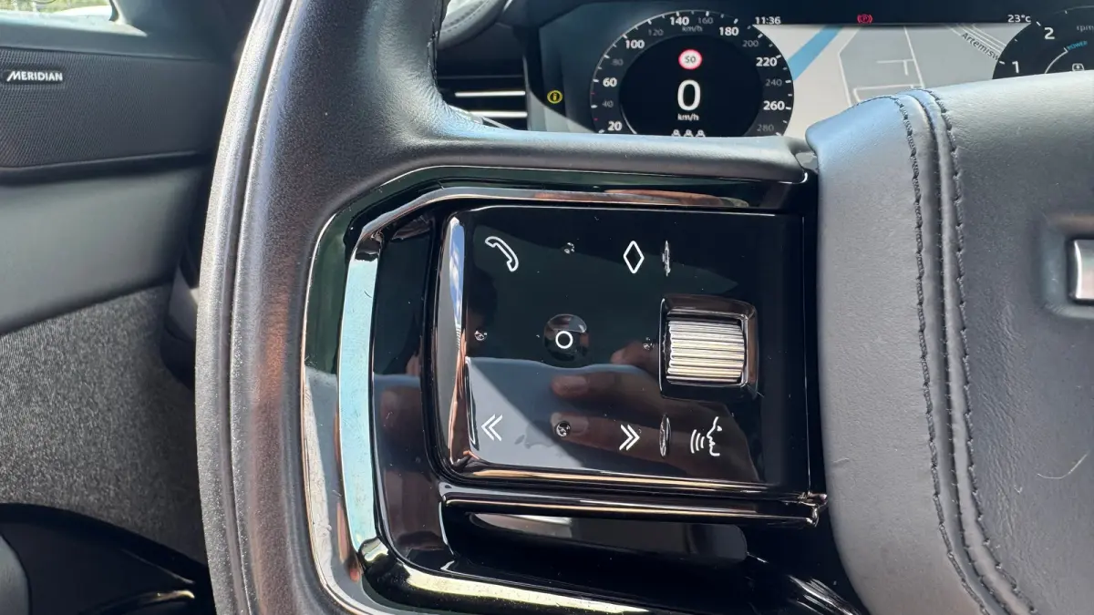 Ranger Rover Sport 3.0 P440E HSE DYNAMIC / NAVI / FULL-LED / CLIMA / LEDER / CAMERA / KEYLESS / MERIDIAN AUDIO / ADAPT. CRUISE / PANO. DAK / BLACK PACK / ELEKTRISCHE TREKHAAK !!