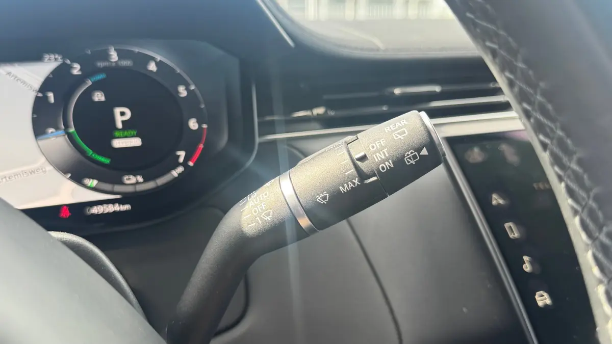 Ranger Rover Sport 3.0 P440E HSE DYNAMIC / NAVI / FULL-LED / CLIMA / LEDER / CAMERA / KEYLESS / MERIDIAN AUDIO / ADAPT. CRUISE / PANO. DAK / BLACK PACK / ELEKTRISCHE TREKHAAK !!