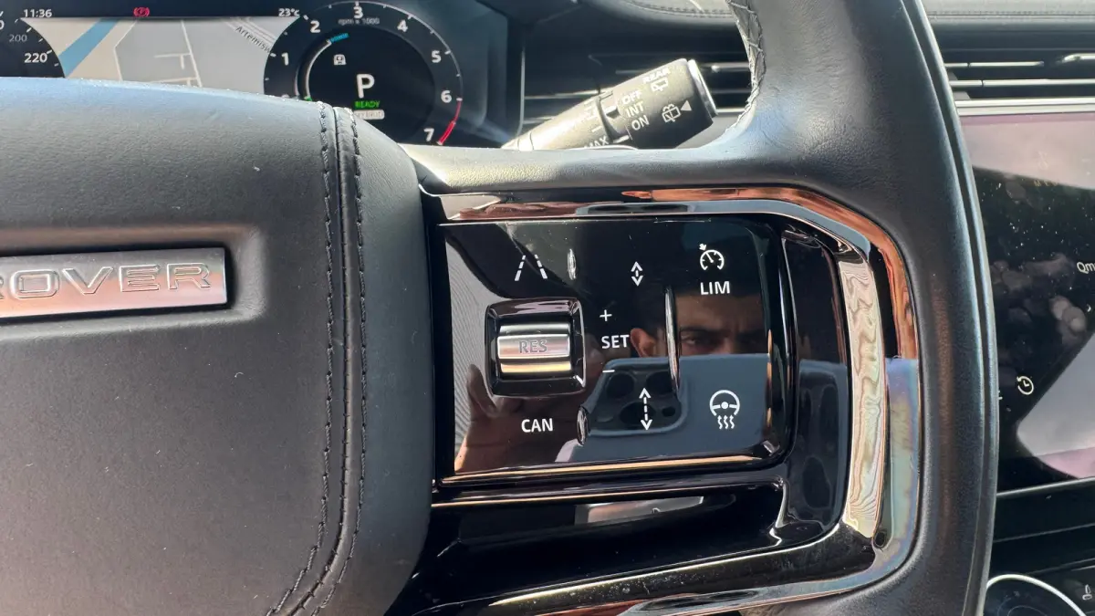 Ranger Rover Sport 3.0 P440E HSE DYNAMIC / NAVI / FULL-LED / CLIMA / LEDER / CAMERA / KEYLESS / MERIDIAN AUDIO / ADAPT. CRUISE / PANO. DAK / BLACK PACK / ELEKTRISCHE TREKHAAK !!