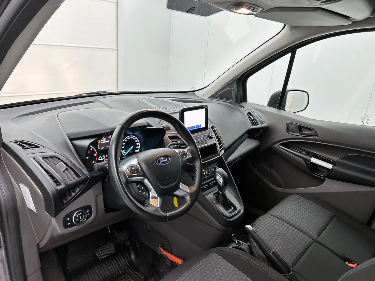 1.5 EcoBlue L2 Trend Automaat Navigatie Airco Parkeersensoren Cruise Control Camera