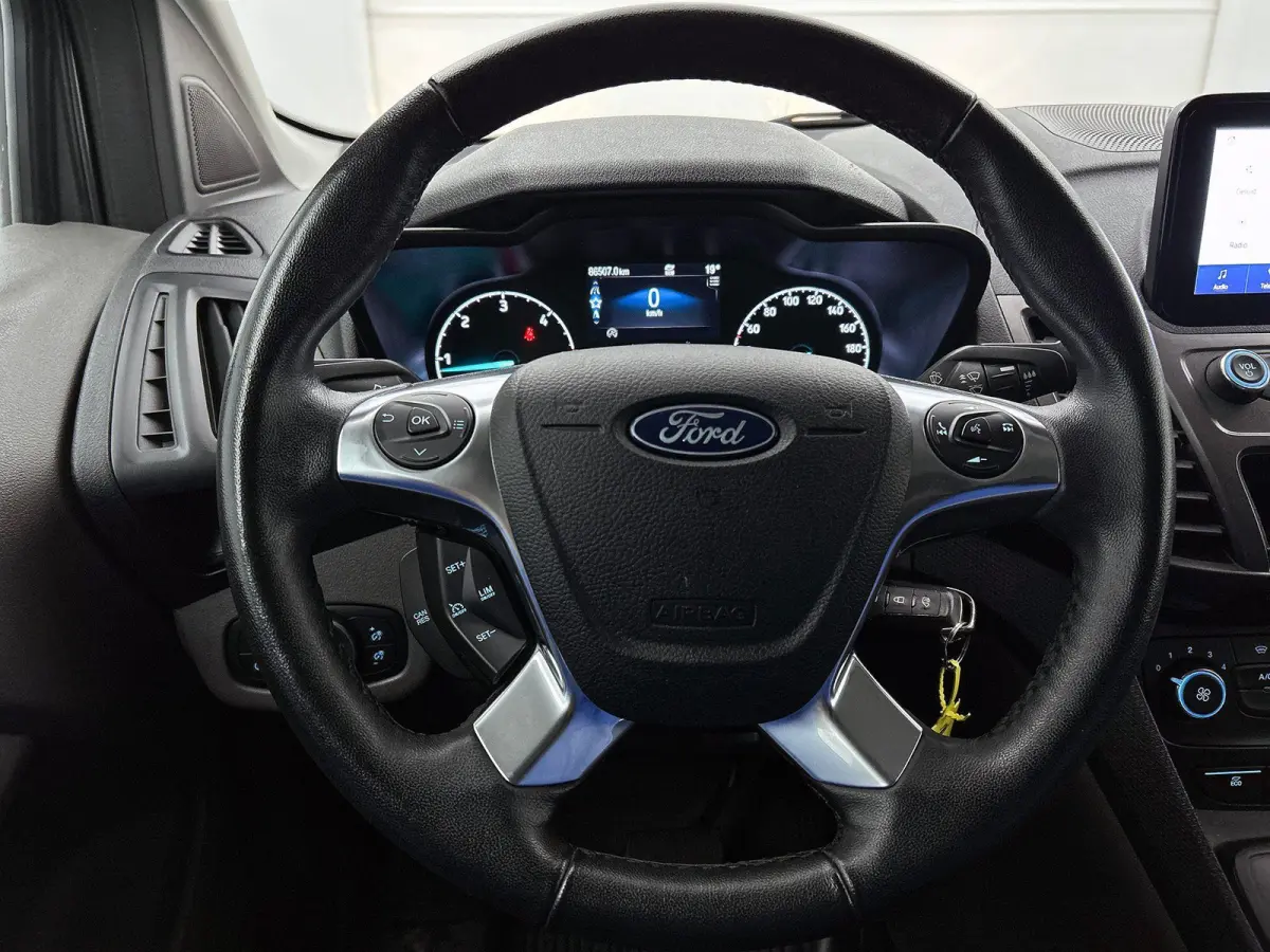 1.5 EcoBlue L2 Trend Automaat Navigatie Airco Parkeersensoren Cruise Control Camera