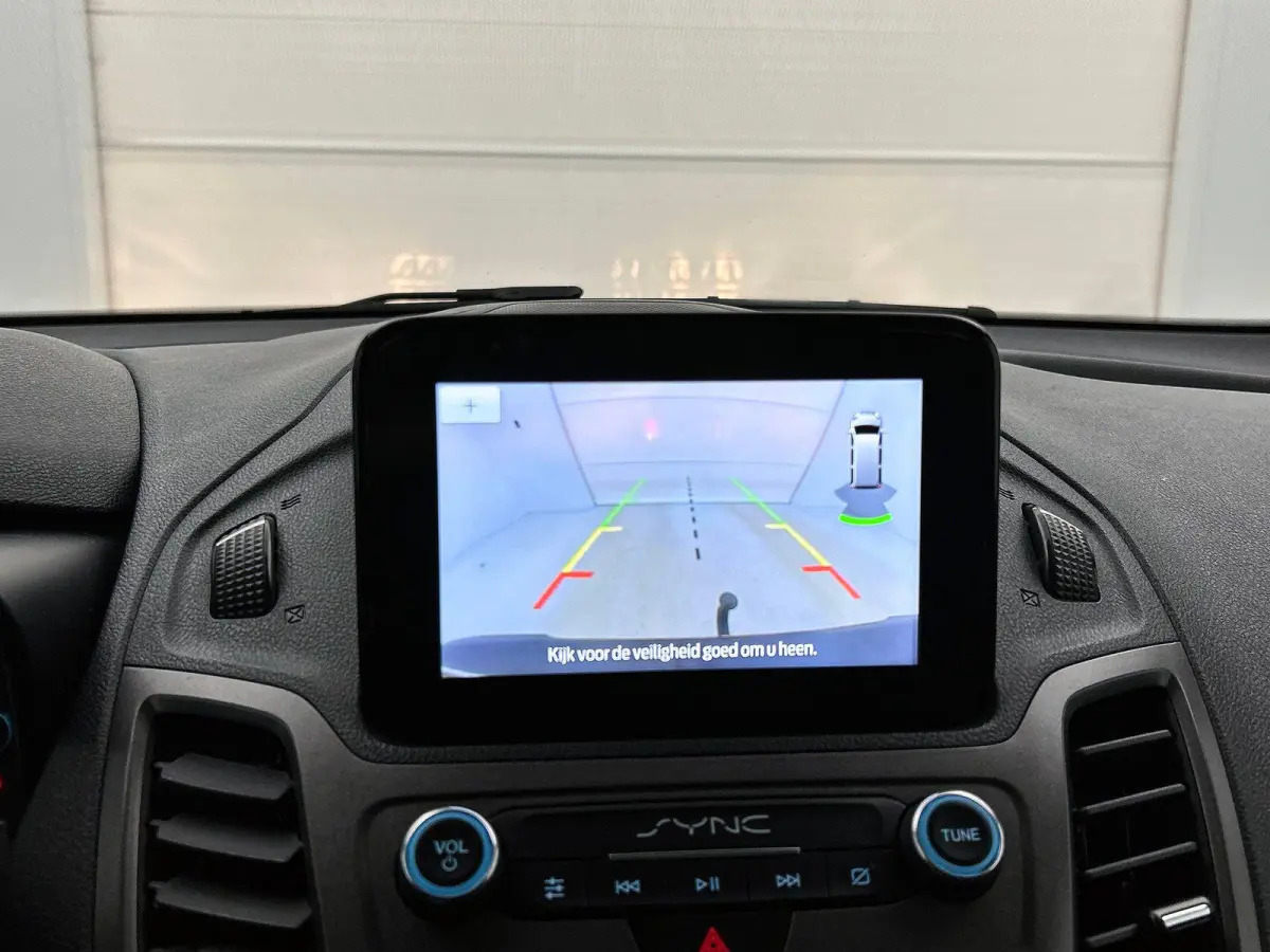 1.5 EcoBlue L2 Trend Automaat Navigatie Airco Parkeersensoren Cruise Control Camera