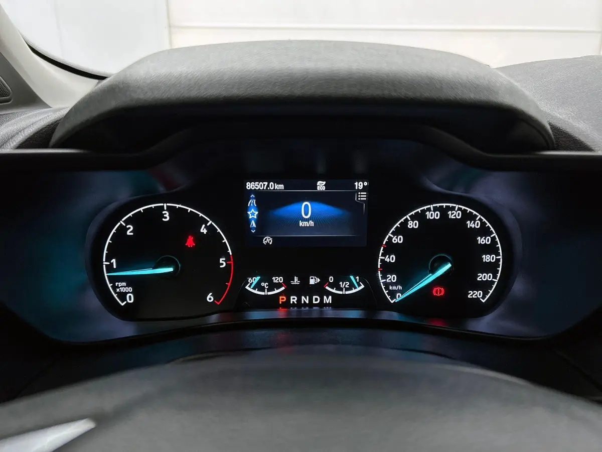 1.5 EcoBlue L2 Trend Automaat Navigatie Airco Parkeersensoren Cruise Control Camera