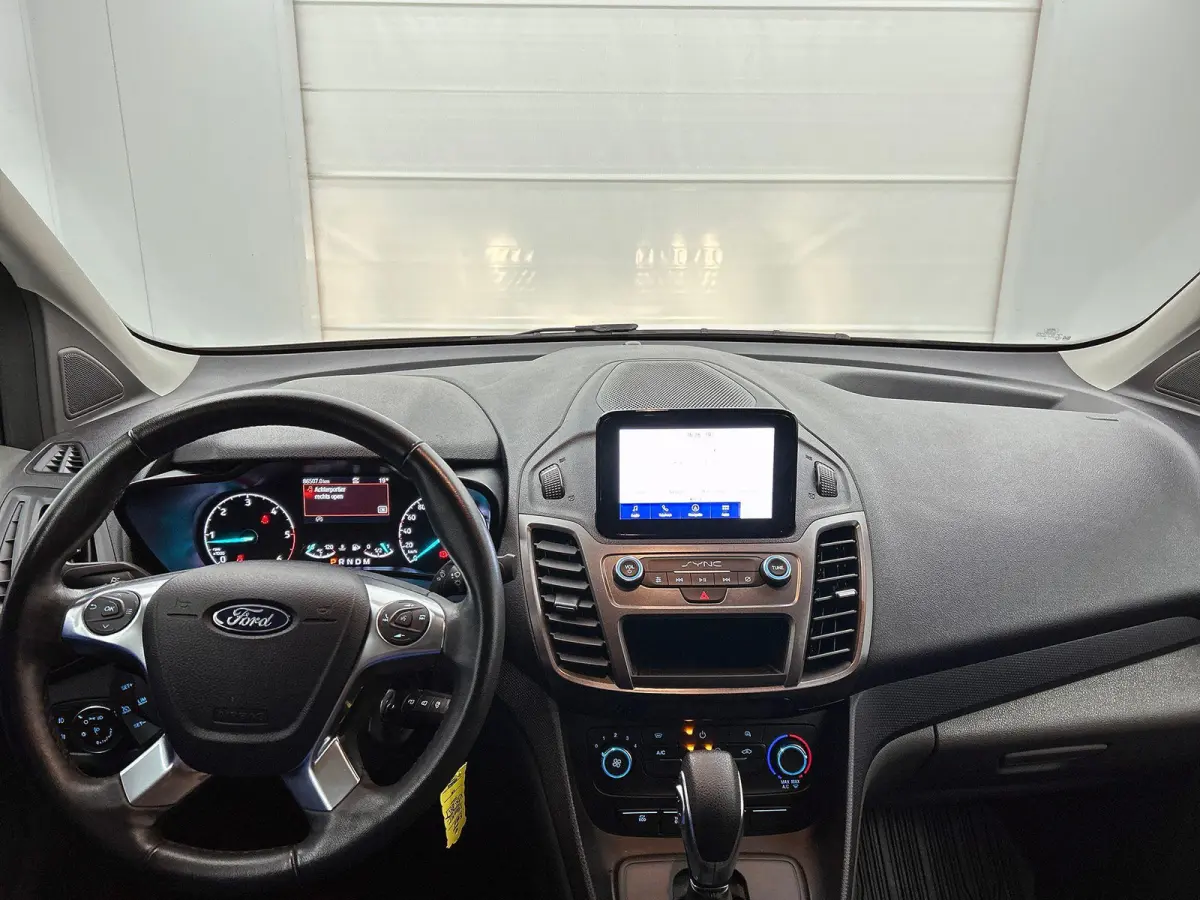 1.5 EcoBlue L2 Trend Automaat Navigatie Airco Parkeersensoren Cruise Control Camera