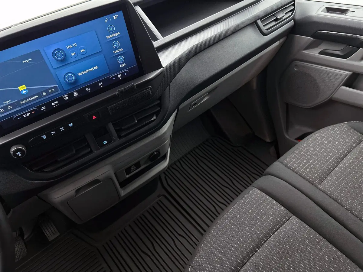 300 2.0 TDCI L2H1 Trend Nieuw Model Automaat Ford Transit Custom 300 2.0 TDCI L2H1 Trend NM Automaat Airco Navi Cruise PDC Camera