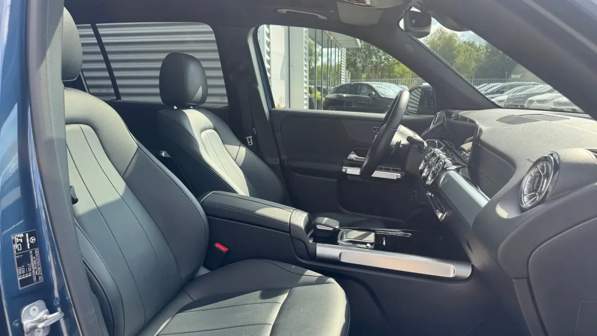 250 190PK LUXURY LINE 7-ZITS 67KWH 96,65% SOH / NAVI / LEDER / CLIMA / LED / PDC / 18" LMV / CAMERA / KEYLESS / PANO. DAK !!