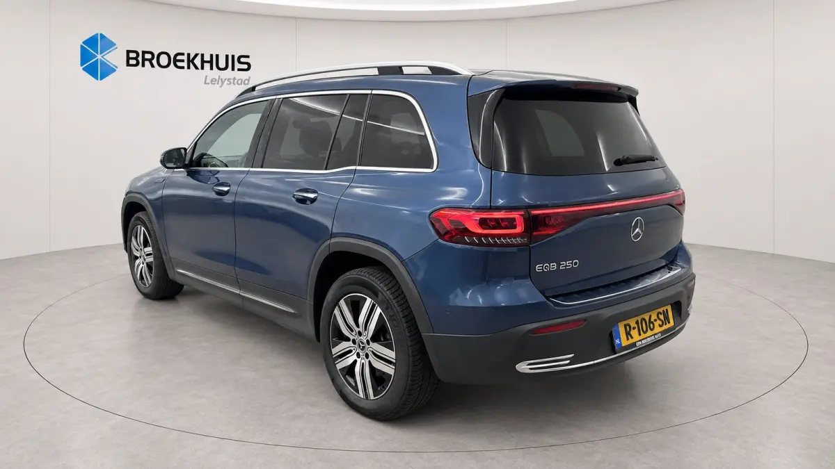 250 190PK LUXURY LINE 7-ZITS 67KWH 96,65% SOH / NAVI / LEDER / CLIMA / LED / PDC / 18" LMV / CAMERA / KEYLESS / PANO. DAK !!