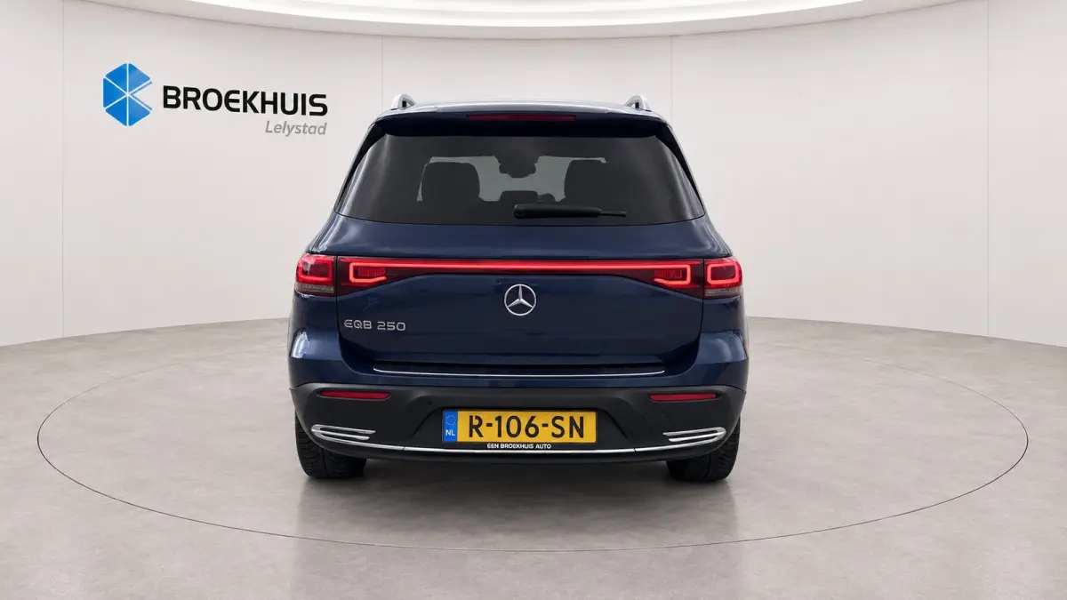 250 190PK LUXURY LINE 7-ZITS 67KWH 96,65% SOH / NAVI / LEDER / CLIMA / LED / PDC / 18" LMV / CAMERA / KEYLESS / PANO. DAK !!