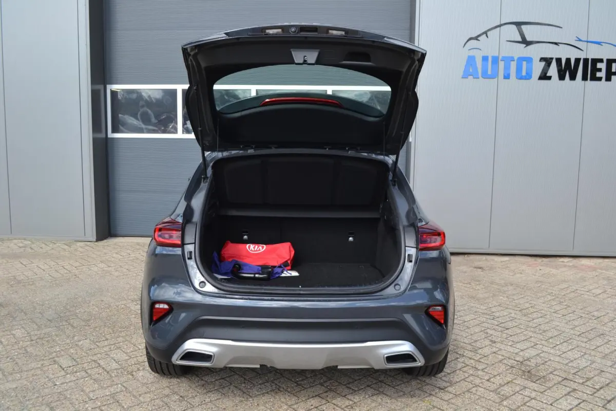 1.0 T-GDi DynamicLine Trekhaak/Camera/Cruise