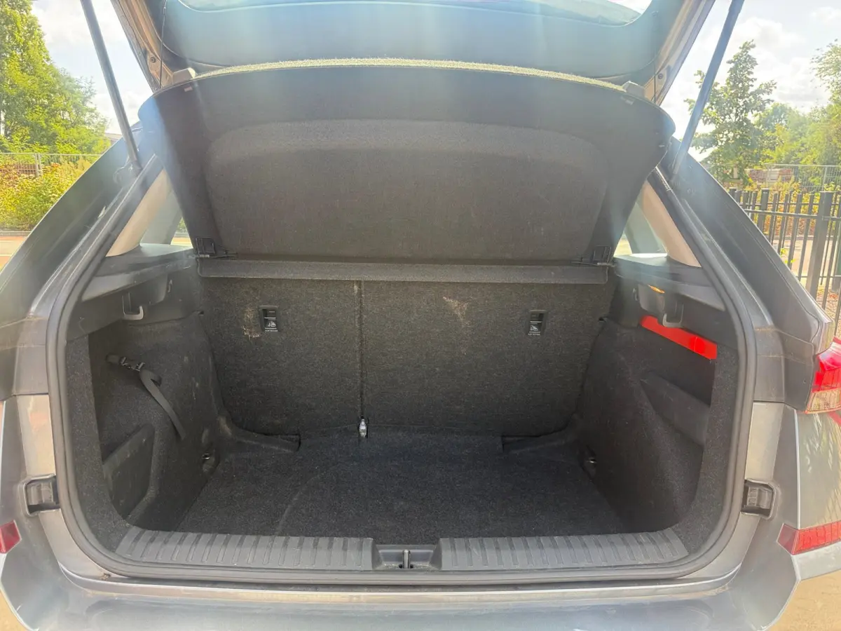 1.0 TSI Ambition Dealer onderhouden Carplay