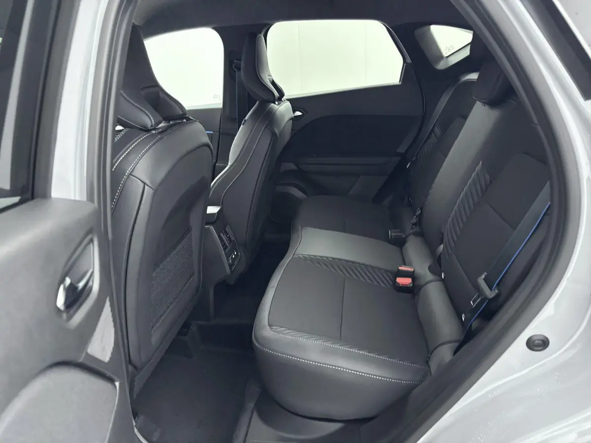 1.8 E-Tech Full Hybrid Esprit Alpine 160PK | Google Navigatie | Adaptieve Cruise Control | Achteruitrijcamera | 19'' Inch Velgen | Apple CarPlay & Android Auto