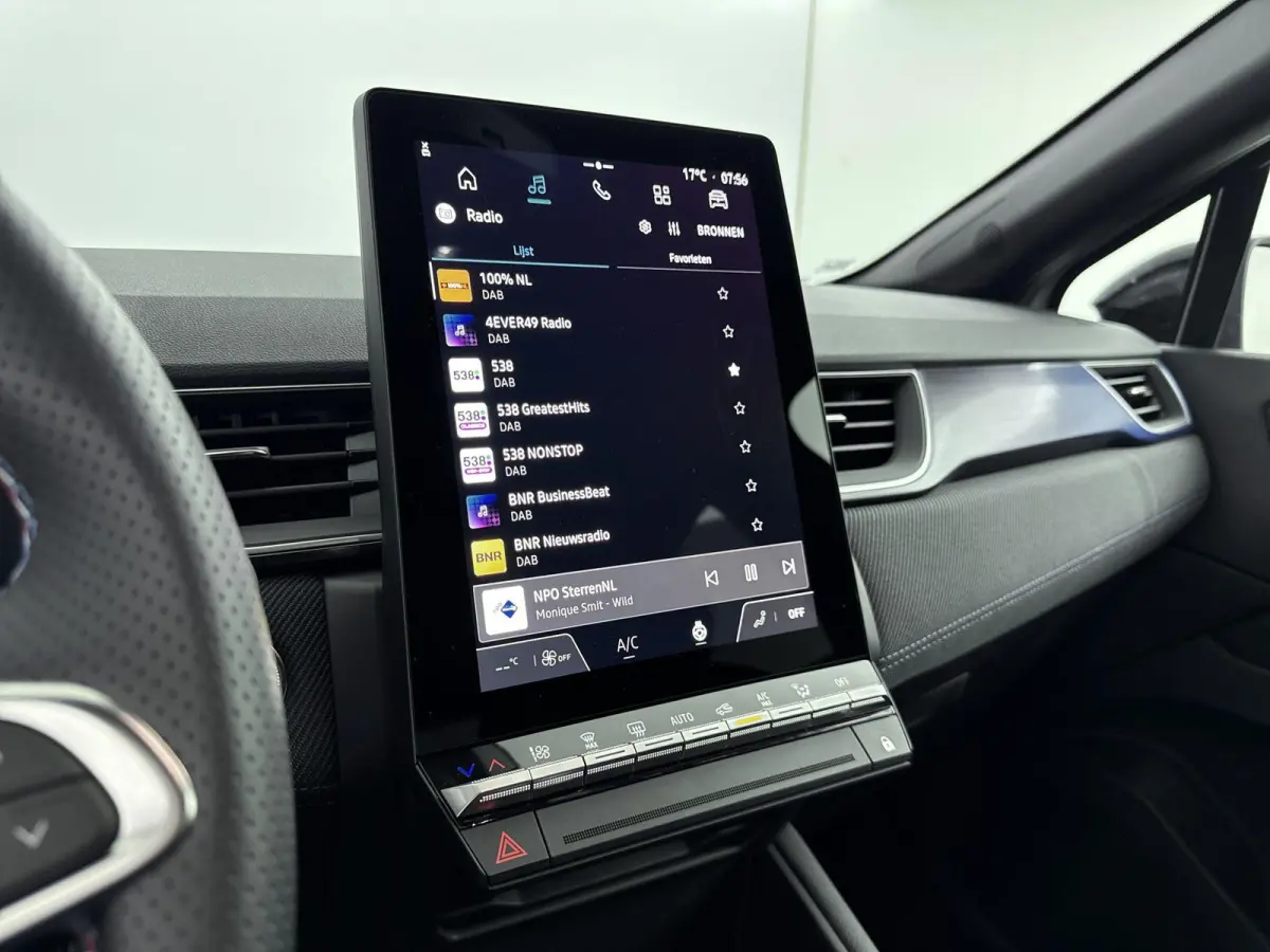 1.8 E-Tech Full Hybrid Esprit Alpine 160PK | Google Navigatie | Adaptieve Cruise Control | Achteruitrijcamera | 19'' Inch Velgen | Apple CarPlay & Android Auto