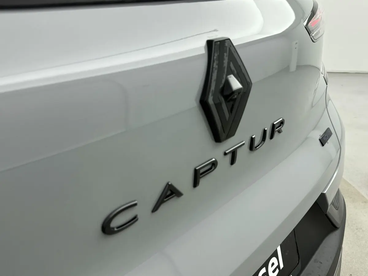 1.8 E-Tech Full Hybrid Esprit Alpine 160PK | Google Navigatie | Adaptieve Cruise Control | Achteruitrijcamera | 19'' Inch Velgen | Apple CarPlay & Android Auto