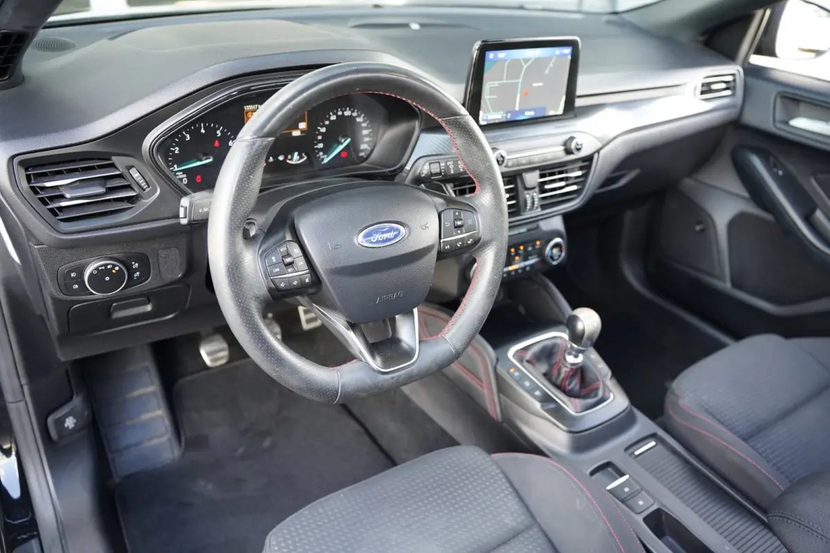 1.0 EcoBoost ST Line Pano Navi Cam Acc Pdc B&O Led