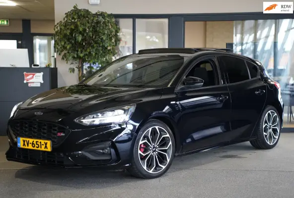 1.0 EcoBoost ST Line Pano Navi Cam Acc Pdc B&O Led