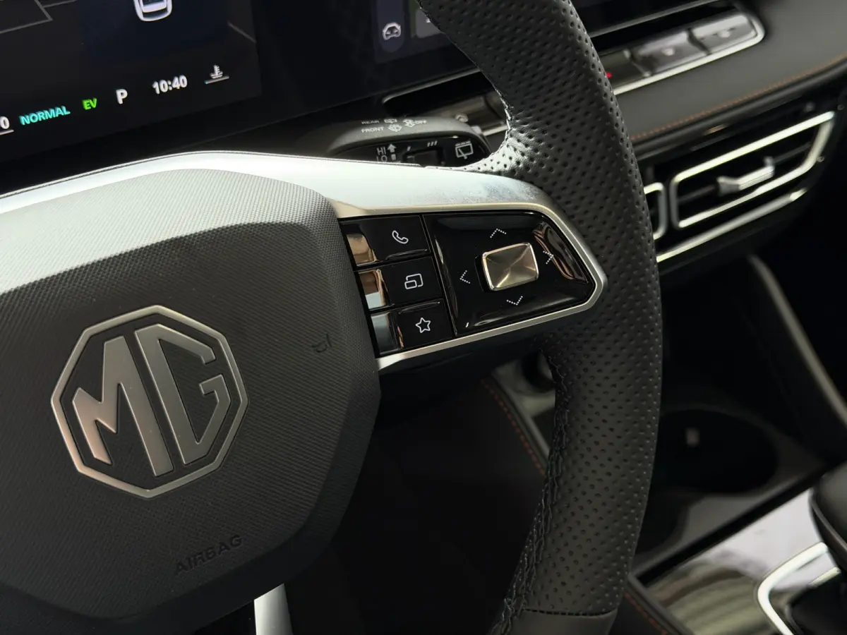 1.5 TGDI LUXURY PHEV PLUG-IN HYBRIDE | LEER | 272PK NIEUWE AUTO | >1.000 KM TOTAAL BEREIK | 360° CAMERA | ELEKTRISCHE ACHTERKLEP | STOEL/STUUR. VERWARMING | FULL LED | ELEKTRISCHE S
