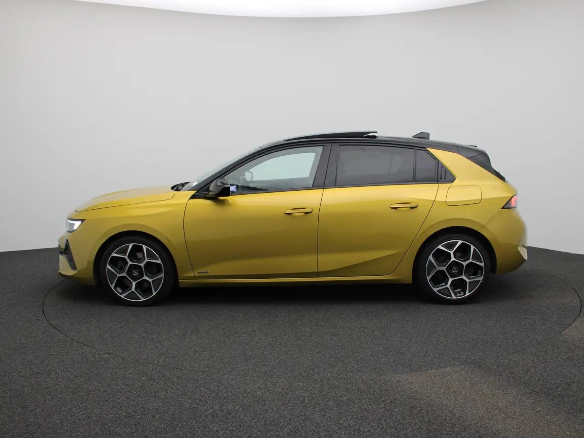 1.6 Turbo Hybrid 132kW GS | APPLE CARPLAY | ANDROID AUTO | PANORAMADAK | STOELVERWARMING | 360 CAMERA | LED VERLICHTING | COMFORT STOELEN | RIJSTROOKHULP | CRUISE CONTROL | DAB RADIO |