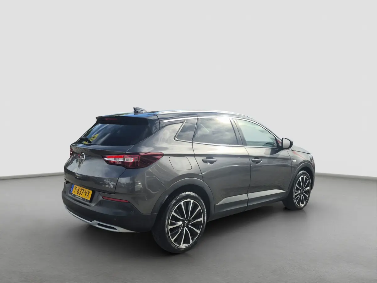 1.6 Turbo Hybrid Elegance 93,5% SoH | Camera voor + achter | Climate control |  Elektrisch verstelbare voorstoelen | Elektrische achterklep | Dodehoek detectie | Standkachel | LMV 19 inch | 